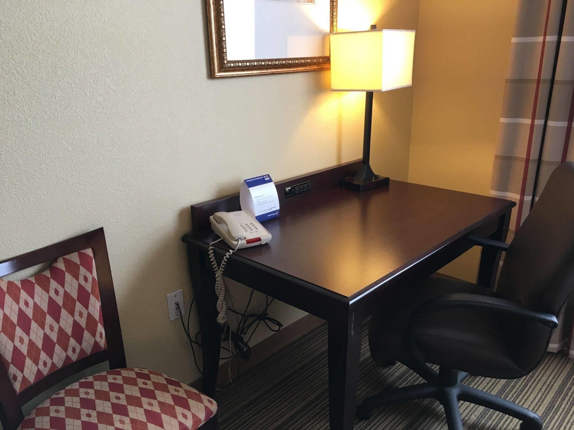 Country Inn & Suites By Radisson, Bradenton-Lakewood-Ranch, Fl Bagian luar foto