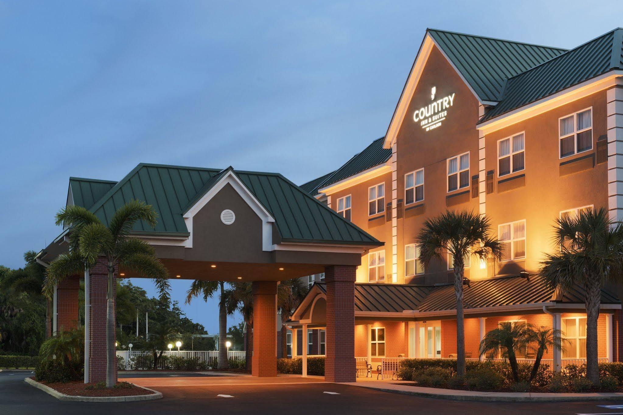 Country Inn & Suites By Radisson, Bradenton-Lakewood-Ranch, Fl Bagian luar foto